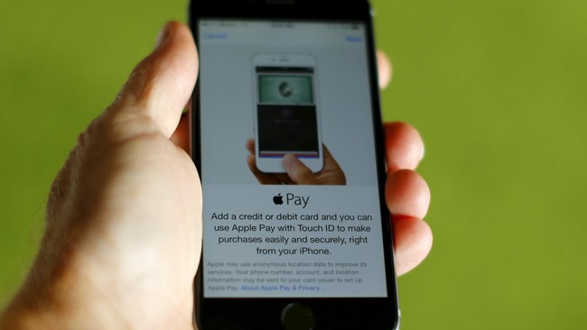 Perusahaan Intelligent Energy mengumumkan temuan barunya yakni baterai ponsel yang dibuat dari hidrogen. Percobaan pun dilakukan pada iPhone 6.
