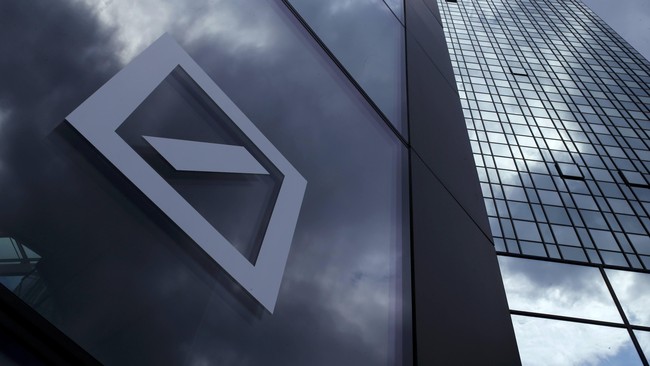 Deutsche Bank diduga membantu menghimpun dana untuk 1MDB sebesar US$1,2 miliar (sekitar Rp16,8 triliun) pada 2014.