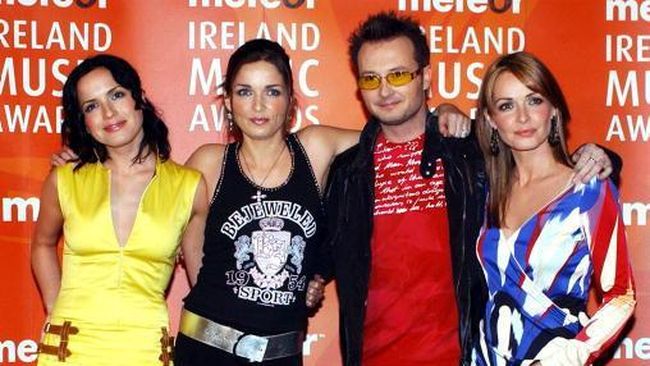 The Corrs memutuskan vakum sekitar 2006, dengan album terakhir dirilis 2004. Kini, mereka akan merilis album baru pada November mendatang.