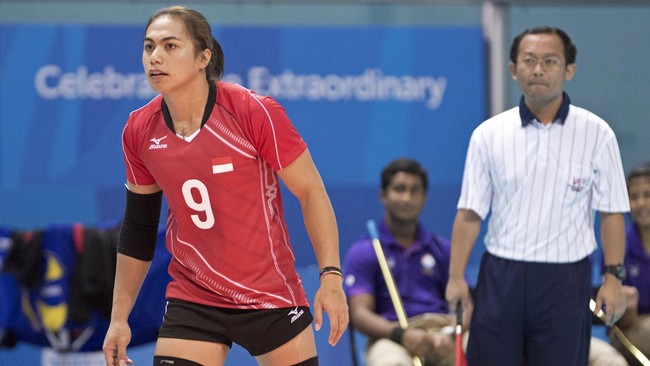 Atlet voli putri Indonesia, Aprilia Santini Manganang, bermain impresif meski mendapat cemoohan dari suporter Filipina pada laga pertama Grup B SEA Games 2015.