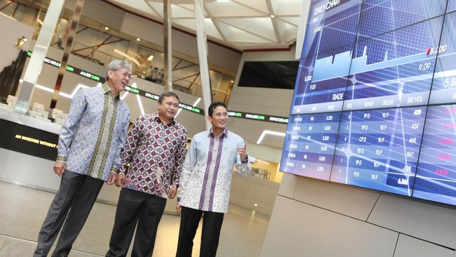 Saham perusahaan milik Sandiaga Uno, PT Saratoga Investama Sedaya Tbk (SRTG) anjlok 8,07 persen pada perdagangan pagi ini, Kamis (18/4).