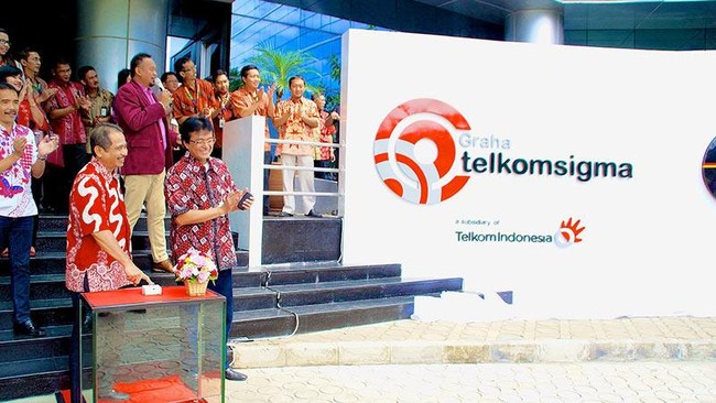 Jaga Pangsa Bisnis Data Center, TelkomSigma Siapkan Strategi TelkomSigma yang selama ini menguasai 35 persen pangsa pasar data center, harus mewaspadai persaingan yang makin ketat di bisnis tersebut mulai tahun depan.