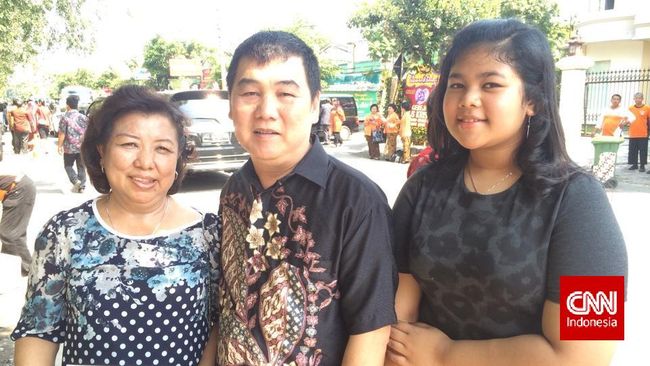 Tamu Undangan Selvi-Gibran: Acaranya Ramai dan Makanan Enak