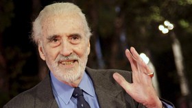 Aktor Christopher Lee Meninggal Dunia di Usia 93 Tahun