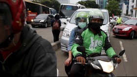 Pengemudi Gojek: Boleh Larang, Tapi Berikan Kami Kerja
