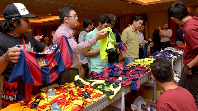 PT Bank Mega Tbk menggandeng peretail PT Altofit Berkat Abadi untuk menggelar kembali ajang belanja NIKE Warehouse Sale.