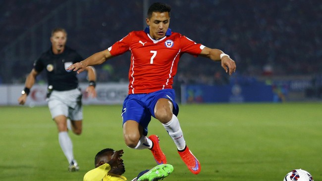 Meski berhasil meraih keunggulan 2-0 atas Ekuador, Chile harus mengembangkan pola permainan mereka untuk bisa memenangkan gelar juara Copa America pertamanya.