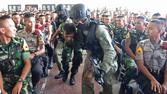 TNI membentuk Satuan Komando Operasi Pasukan Khusus Gabungan menanggulangi terorisme dan gerombolan yang dipersiapkan melancarkan aksi makar.