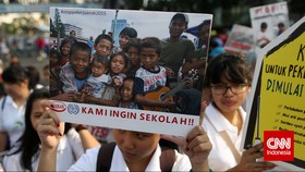 Penerapan Standar Pelayanan Minimal Pendidikan Masih Kacau