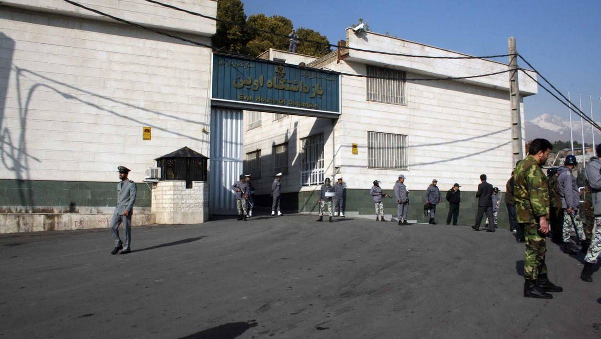 Israel Serang Penjara Evin, Tempat Iran Bui-Gantung Agen Mossad