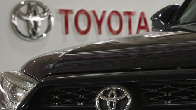 Toyota Belum 'Dilirik' Jadi Kendaraan Jokowi PT Toyota-Astra Motor (TAM) belum bisa berpartisipasi tender untuk memasukan produk mobil presiden dan wakil presiden RI periode 2019-2024.
