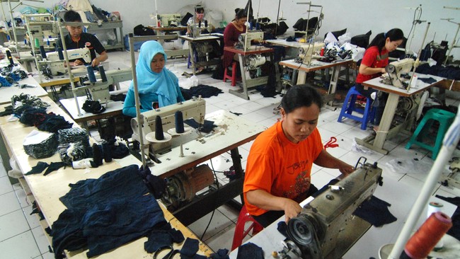 Konfederasi Serikat Pekerja Indonesia (KSPI) menegaskan tidak ada PHK terhadap 45 ribu karyawan di industri tekstil sepanjang tahun ini.