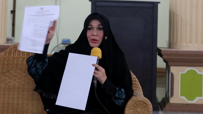 Hal ini dilakukan lantaran perayaan Hari Kasih Sayang tersebut dinilai tak sesuai dengan ajaran Islam.