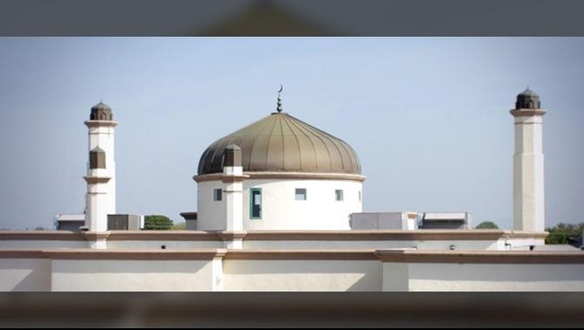Bulan suci selain menjadi ajang peningkatan ibadah, juga merupakan waktu bagi para Muslim Amerika untuk berkumpul dan mempererat persaudaraan.