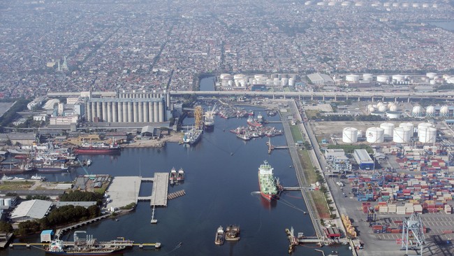 Dari 17 pulau yang dihasilkan dari reklamasi, ada tiga pulau yang akan dijadikan kawasan Port of jakarta yakni pulau O, P damn Q.