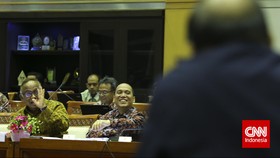 Ruki Sebut Jokowi Minta Revisi UU KPK Ditangguhkan