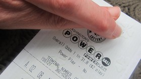 Wanita AS Menang Lotre Senilai Rp1,59 Triliun