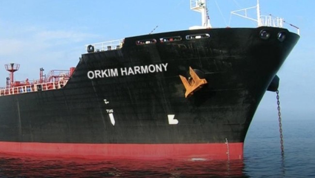 Angkatan Laut Malaysia menerima laporan bahwa delapan perompak kapal tanker Orkim Harmony pada 11 Juni lalu adalah WNI dan kini berada di Vietnam.