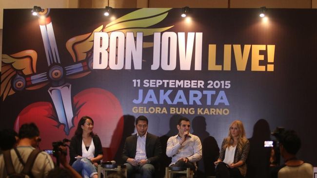 Tiket kelas VIP konser BonJovi di Jakarta yang dibandrol dengan harga tertinggi Rp 3,5 juta per lembar paling banyak diburu. Kini, sudah ludes.
