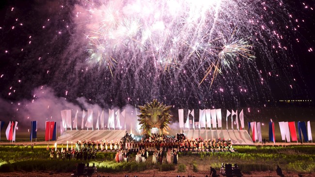 Peringatan 200 Tahun Perang Waterloo