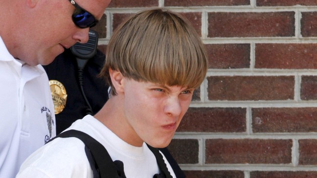 Sebuah website dengan manifesto berbau rasisme dari Dylann Storm Roof, tersangka pembunuhan di gereja kulit hitam muncul di dunia maya.
