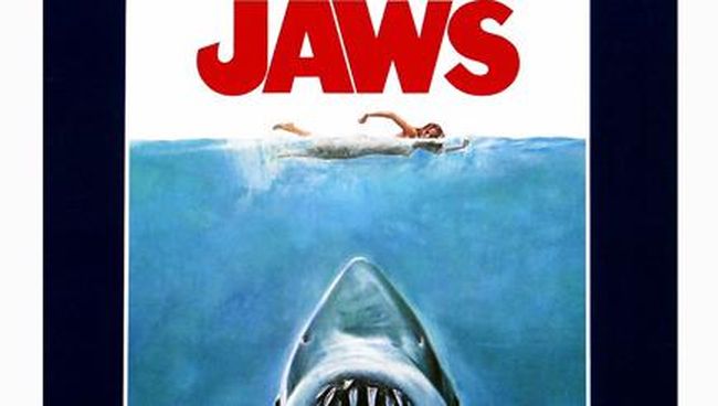 Film arahan sutradara Steven Spielberg yang sukses menampilkan “bencana perairan” ini diputar perdana, pada Juni 1975.