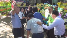 Rekonstruksi Kasus Angeline Peragakan 98 Adegan