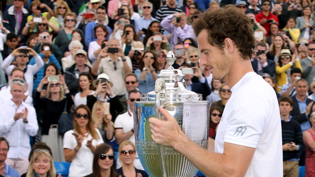 Jelang Wimbledon 2015, Andy Murray berhasil menjuarai Lonndon Queens Club yang menjadi ajang pemanasan menuju gelaran grand slam paling dinanti itu.