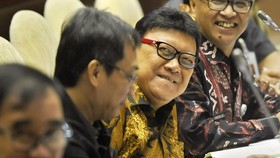 Soal Aturan Mudik Mobil Dinas, Tjahjo Tunggu Notifikasi KPK