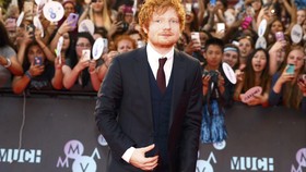 Ed Sheeran Ingin Bangun Gereja Kecil usai Lamar Kekasih
