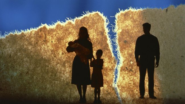 Semakin perempuan di Korea Selatan yang memilih 'keluar' dari pernikahan yang tidak bahagia ketika anak-anak mereka mulai besar.