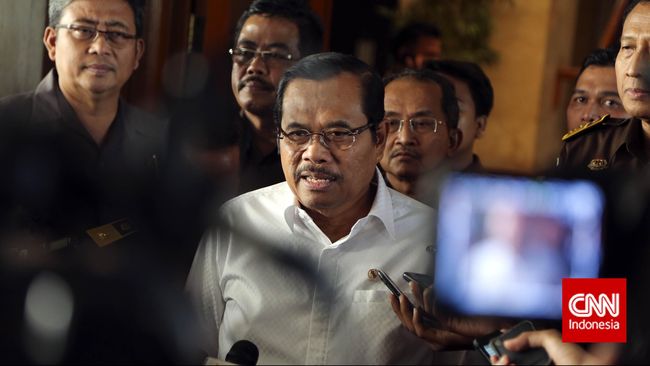 Pemerintah Tak Pernah Bahas Isu Penghapusan Hukuman Mati Jaksa Agung memastikan, hukum positif di Indonesia yang menjadi landasan setiap eksekusi mati dilaksanakan sehingga tak melanggar ketentuan.