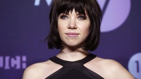 Carly Rae Jepsen Umumkan Jadwal Album dan Tur Konser Terbaru