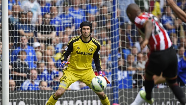 Petr Cech mengirim surat terbuka kepada pendukung The Blues yang berisikan alasannya memutuskan hengkang dari Chelsea menuju Arsenal.