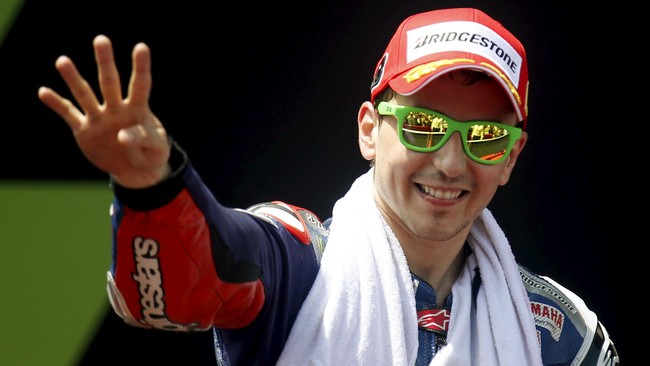 Keputusan Ducati merekrut Jorge Lorenzo terbilang sebagai keputusan yang lebih baik daripada ketika mendatangkan Valentino Rossi pada 2011.