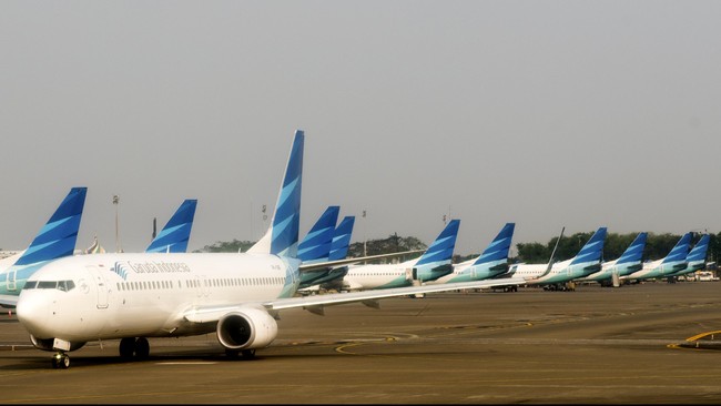PT Garuda Indonesia Tbk kembali membuka penerbangan ke Bandara Juanda, Surabaya di Jawa Timur setelah pukul 12.00 WIB.
