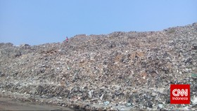 Djarot Sambut Sampah Plastik untuk Aspal