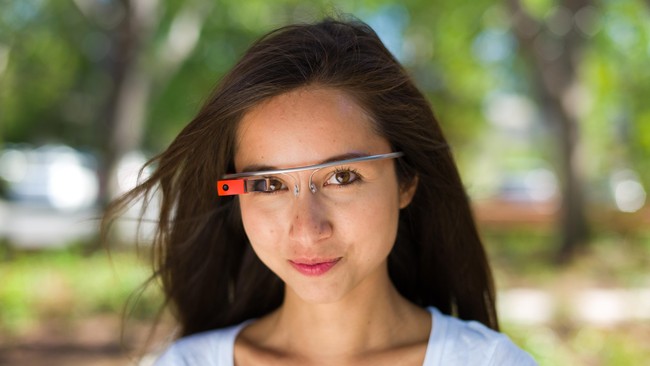 Semua akun media sosial Google Glass dilenyapkan oleh Alphabet, seakan menutup jalur informasi yang lebih luas untuk masyarakat.