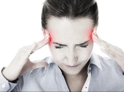 Dokter Jelaskan Perbedaan Sakit Kepala Biasa dengan Gejala Stroke