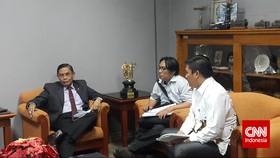 Jelang Uji Kelayakan Sutiyoso,  DPR Terima Korban 27 Juli