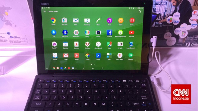 Tak hanya merilis trio ponsel pintar Android Xperia, Sony juga membawa Xperia Tablet Z4 ke pasar Indonesia yang diklaim sebagai tablet tertipis di dunia.