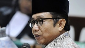 Bekas Sekjen ESDM Dituntut 9 Tahun Bui Akibat Korupsi