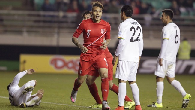 Striker andalan Peru, Paolo Guerrero sukses membawa negaranya menjejakkan kaki ke babak semifinal Copa America 2015.
