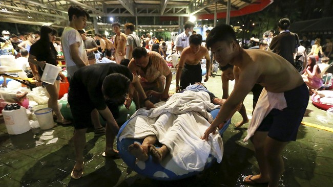 Polisi masih melakukan investigasi untuk mengetahui unsur bubuk pemicu api yang menyebabkan 516 mengalami luka bakar di Formosa Fun Coast, Taiwan.