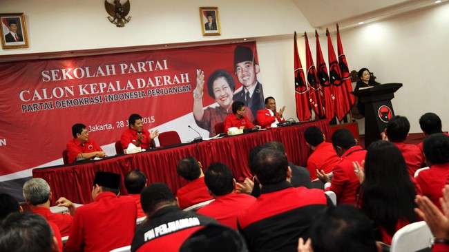Jumlah keluarga pemegang kedudukan yang mencalonkan diri sebagai kepala daerah masih sangat kecil.