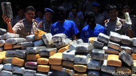 Hukuman Seumur Hidup buat Dua Terdakwa Mati Narkoba
