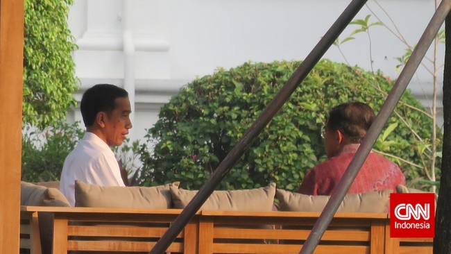 Keputusan terkait perppu untuk mengantisipasi minimnya calon kepala daerah dalam pemilihan serentak tahun ini masih akan dirapatkan.