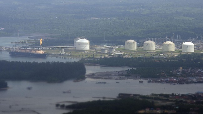 Harga gas alam Eropa naik signifikan pada Rabu (2/3). Harga gas acuan dari Belanda juga mencapai rekor tertinggi akibat sanksi Uni Eropa kepada Rusia.