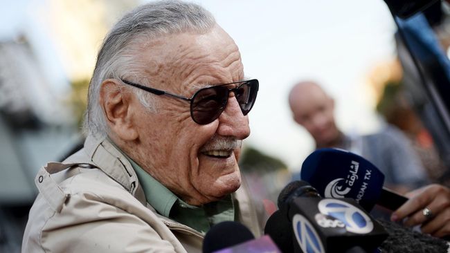 Stan Lee, pria berambut dan kumis putih yang selalu muncul sekilas di tiap film Marvel, kecewa pada satu film yang dirilis 2005.