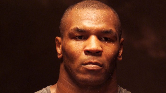 Sebelum bertarung melawan Buster Douglas, Mike Tyson adalah penguasa dunia tinju kelas berat. Namun, pertarungan tersebut mengubah segalanya.